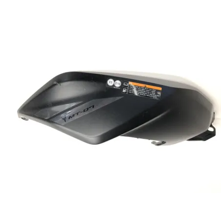 Cache reservoir droit YAMAHA MT07 700 2018-2020