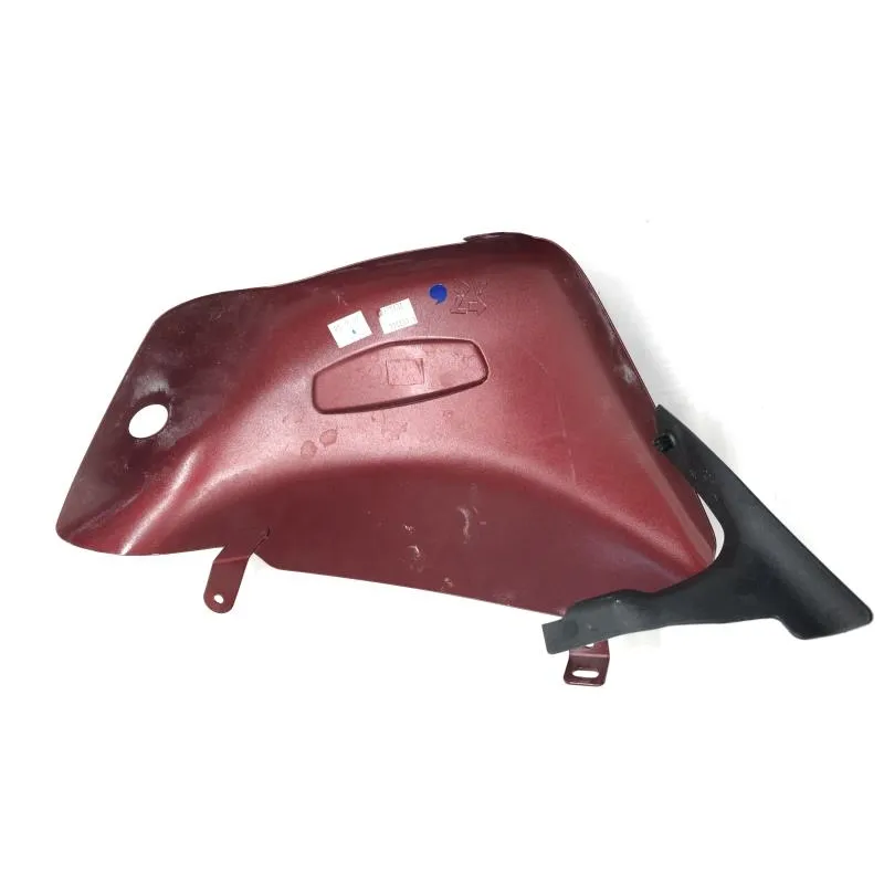 Cache carenage sous selle droit TRIUMPH ROCKET III 2300 2004-2009