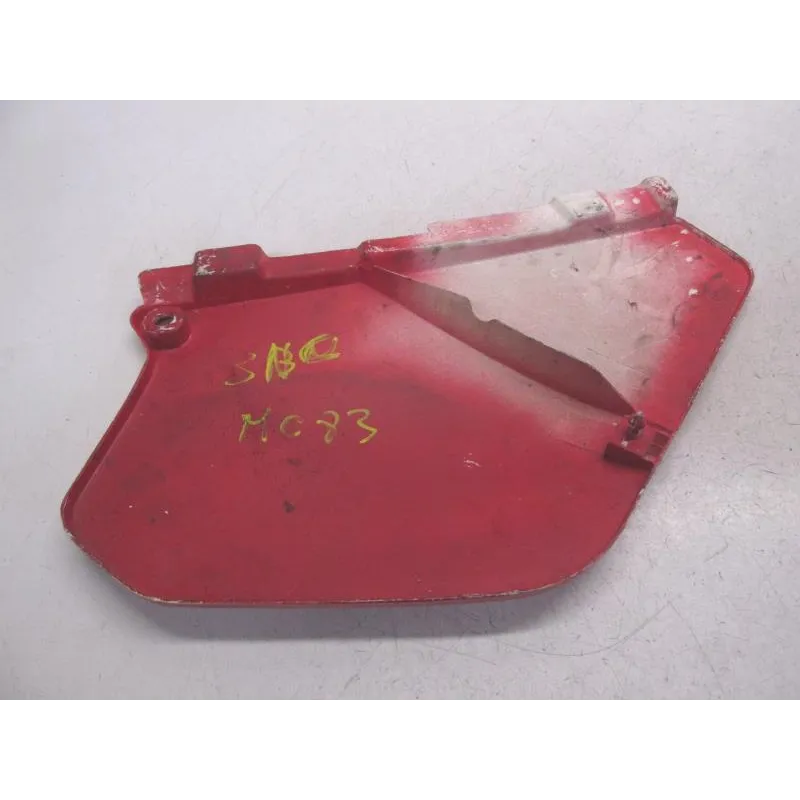Cache carenage sous selle gauche YAMAHA DT 125 R 1989-1992
