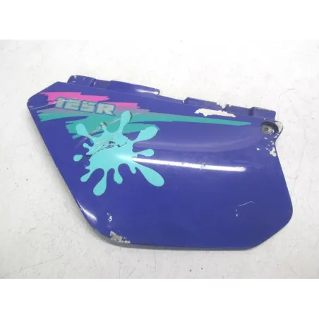 Cache carenage sous selle gauche YAMAHA DT 125 R 1989-1992