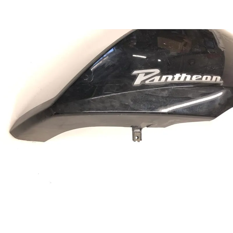 Cache carenage coque arriere droit HONDA FES 125 2003-2006 PANTHEON