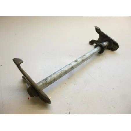 Axe de roue arriere KAWASAKI Z 800 E 2013-2016