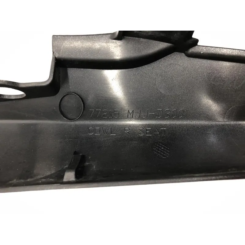 Cache carenage coque arriere droit HONDA NC 750 X 2014-2015 ABS