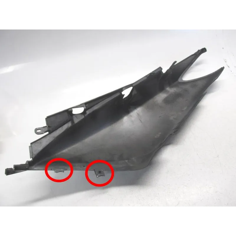 Cache carenage coque arriere droit YAMAHA XP 500 2004-2007 TMAX