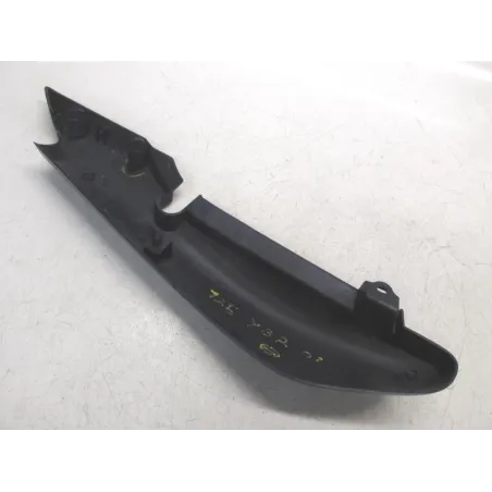 Cache carenage coque arriere gauche YAMAHA YBR 125 2007-2009