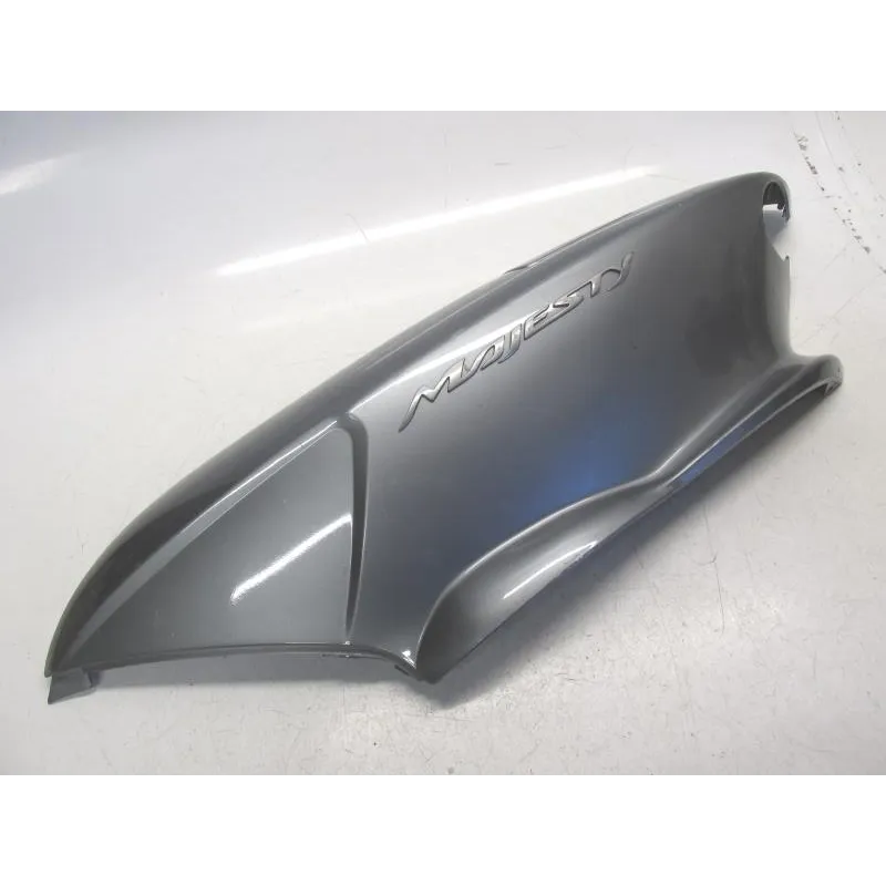 Cache carenage coque arriere gauche YAMAHA YP 125 2003-2006 MAJESTY