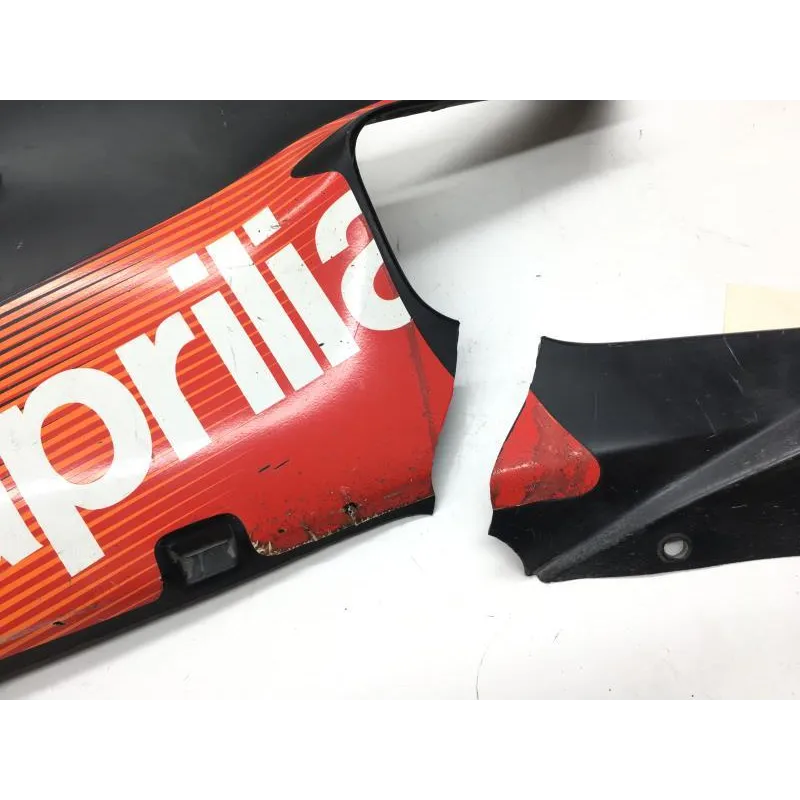 Cache flanc de carenage gauche APRILIA RSV 1000 R 2004-2008
