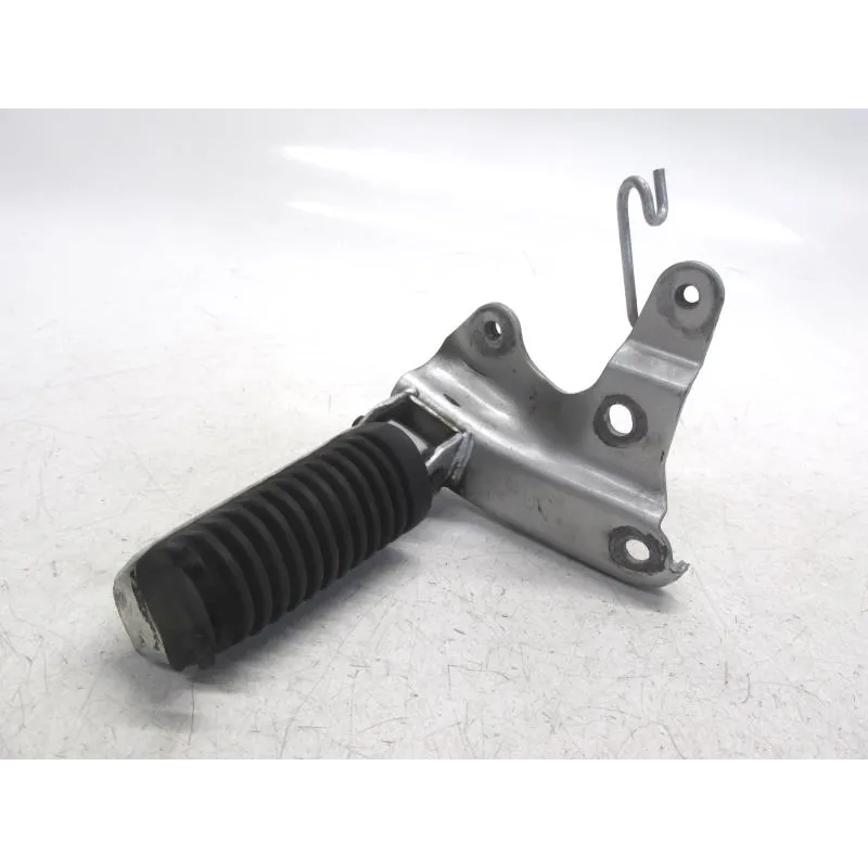 Repose pieds arriere droit YAMAHA XP 500 2004-2007 TMAX