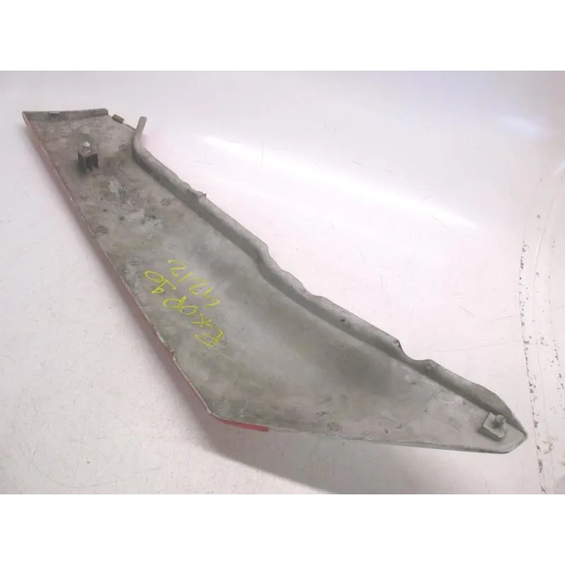 Cache carenage coque arriere gauche YAMAHA FZR 1000 1991-1995
