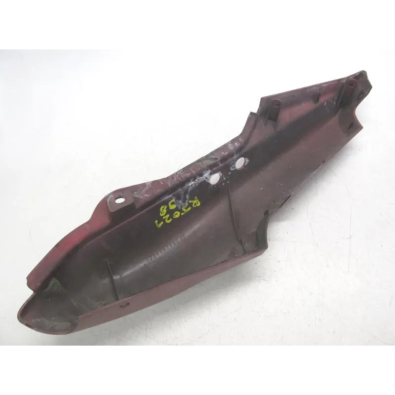 Cache carenage coque arriere droit YAMAHA FZS 600 1998-1999 FAZER