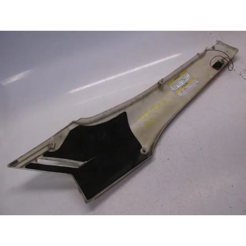 Cache carenage coque arriere droit YAMAHA TZR 125 1987-1989