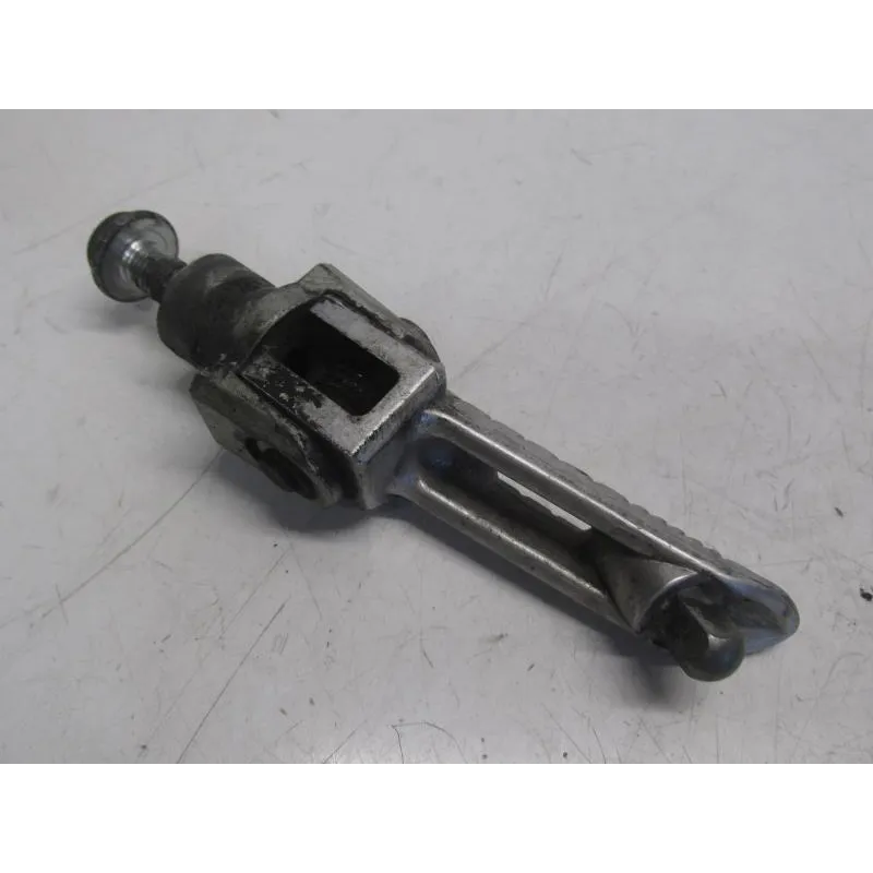 Repose pieds avant gauche SUZUKI GSXR 1000 2007-2008