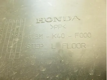 Plancher marche pied gauche HONDA NSS 125 2015-2017 FORZA