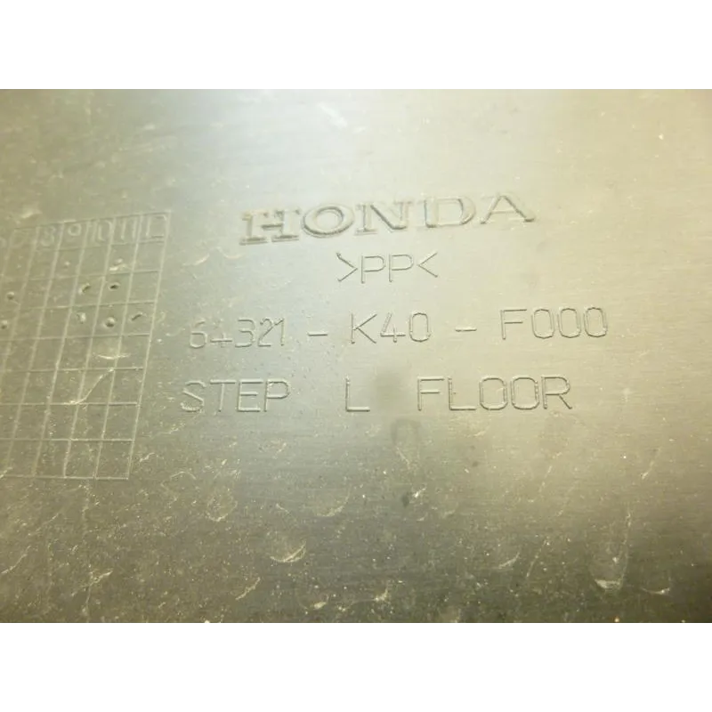 Plancher marche pied gauche HONDA NSS 125 2015-2017 FORZA