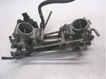 Rampe d'injection SUZUKI SV 650 S 2007-2015