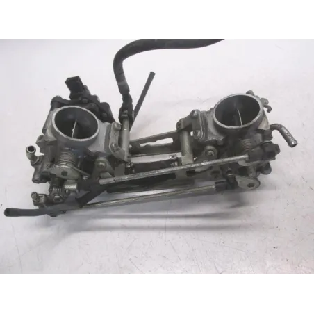 Rampe d'injection SUZUKI SV 650 S 2007-2015