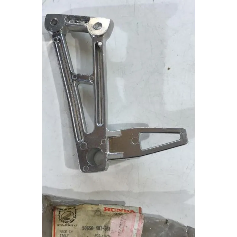 Platine arriere droite HONDA NSR 125 1987-1988