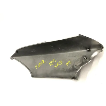 Cache carenage coque arriere droit YAMAHA YP 125 1998-2000 MAJESTY