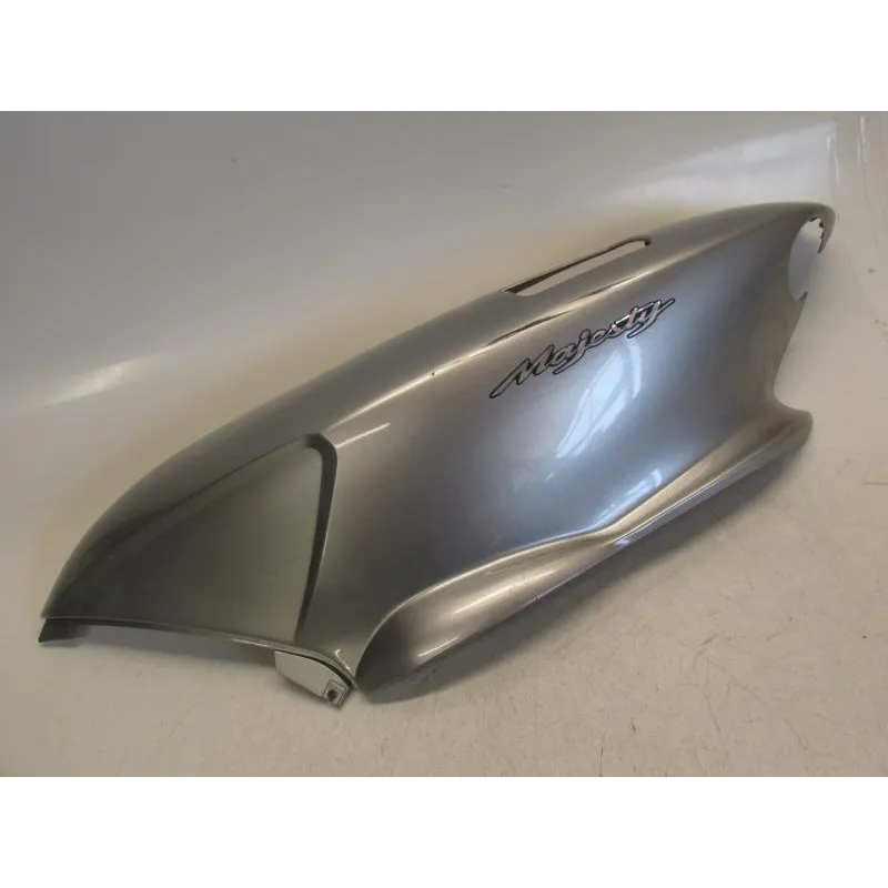 Cache carenage coque arriere gauche YAMAHA YP 125 2003-2006 MAJESTY
