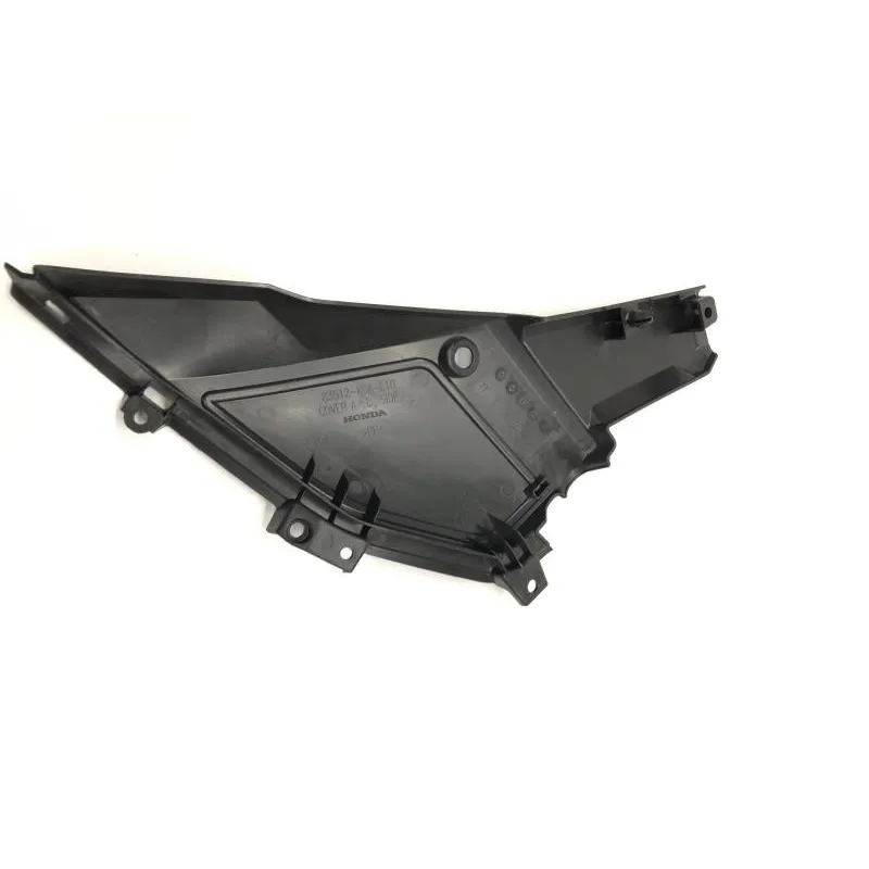 Cache carenage sous selle gauche HONDA CB 300 R 2018-2020