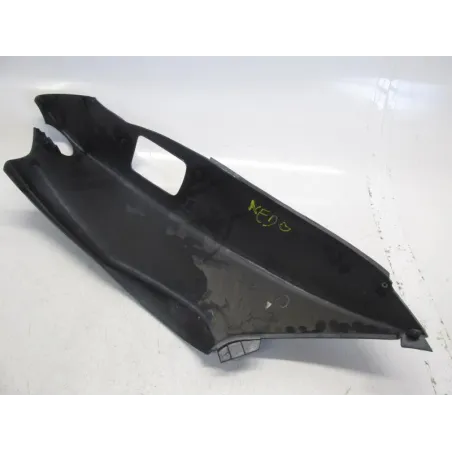 Cache carenage coque arriere gauche YAMAHA YP 125 2001-2002 MAJESTY