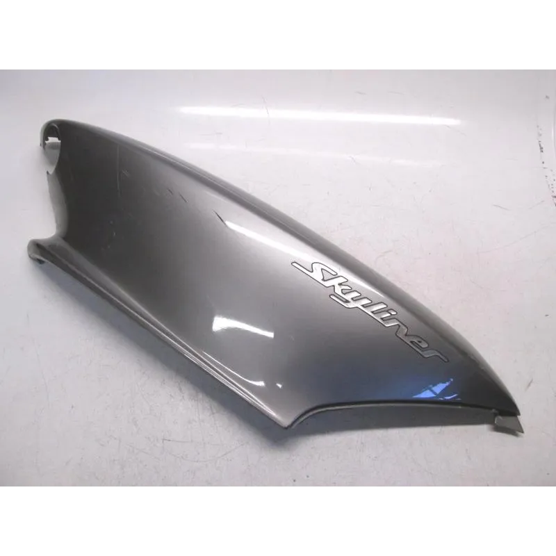 Cache carenage coque arriere droit YAMAHA YP 125 2001-2002 MAJESTY