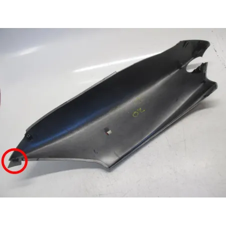 Cache carenage coque arriere droit YAMAHA YP 125 2001-2002 MAJESTY