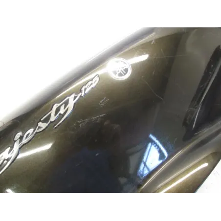 Cache carenage coque arriere gauche YAMAHA YP 125 2001-2002 MAJESTY