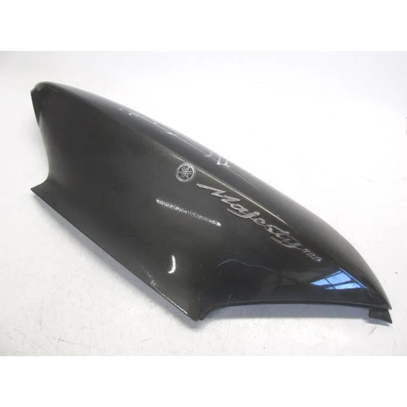 Cache carenage coque arriere droit YAMAHA YP 125 2001-2002 MAJESTY