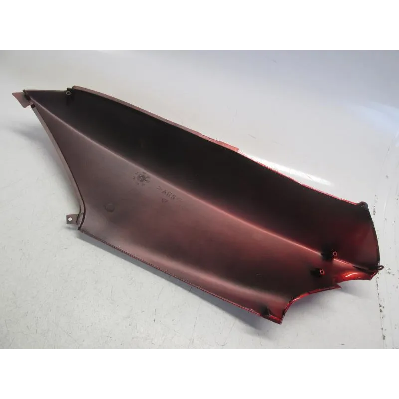 Cache carenage coque arriere droit YAMAHA YP 125 1998-2000 MAJESTY