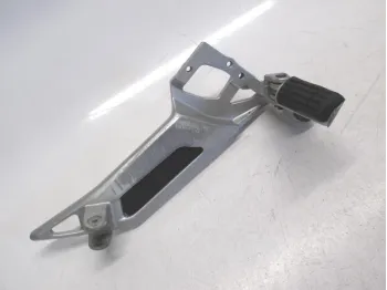 Platine droite YAMAHA FJR 1300 2006-2007 ABS