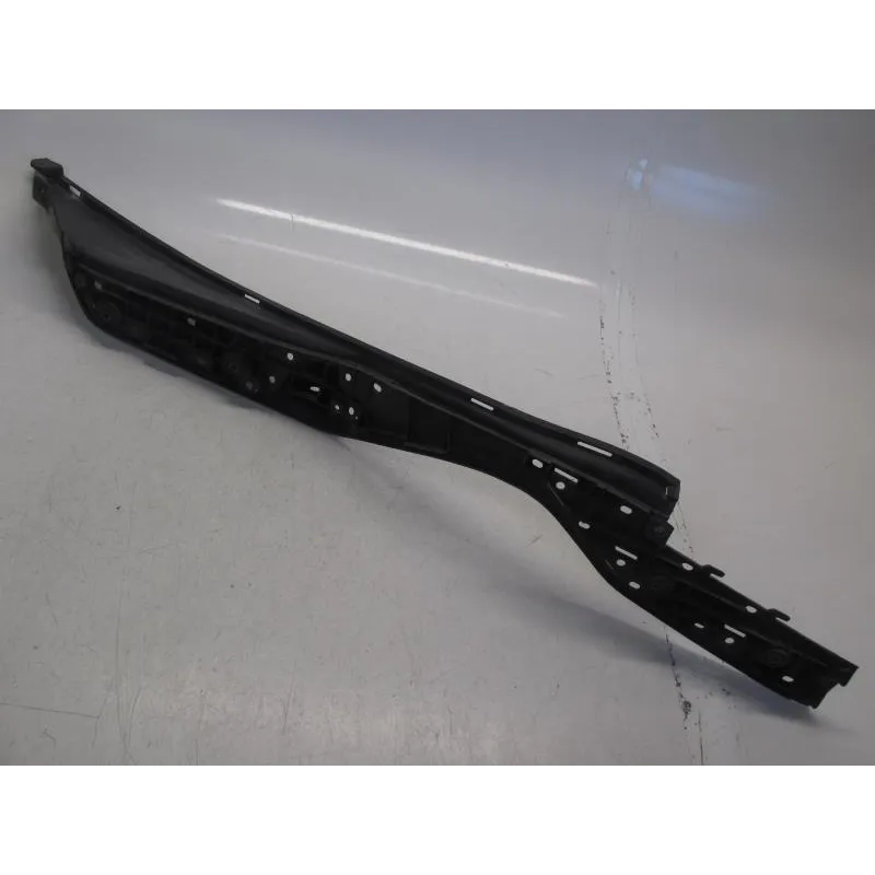 Plancher marche pied gauche SUZUKI AN 400 2003-2006 BURGMAN