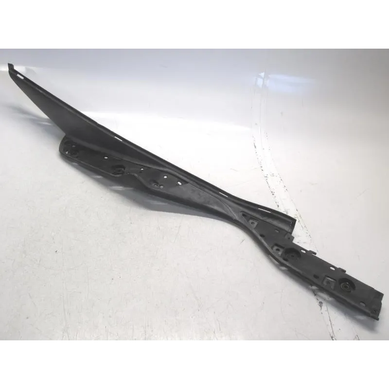 Plancher marche pied droit SUZUKI AN 400 2003-2006 BURGMAN