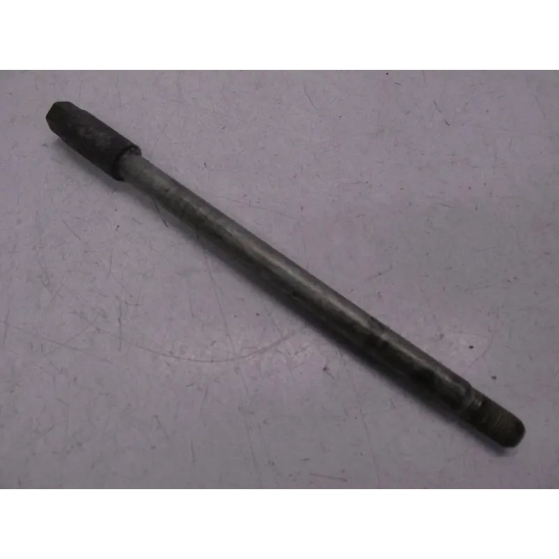 Axe de roue avant SUZUKI AN 400 2003-2006 BURGMAN