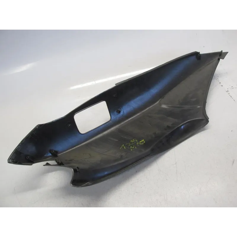 Cache carenage coque arriere gauche YAMAHA YP 125 2003-2006 MAJESTY