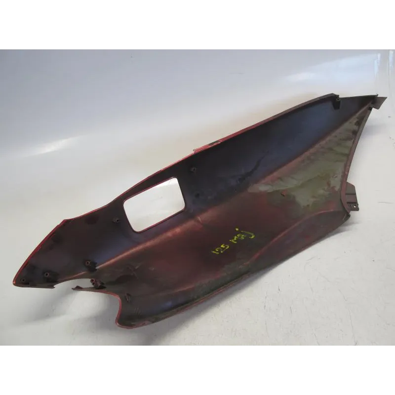 Cache carenage coque arriere gauche YAMAHA YP 125 2003-2006 MAJESTY