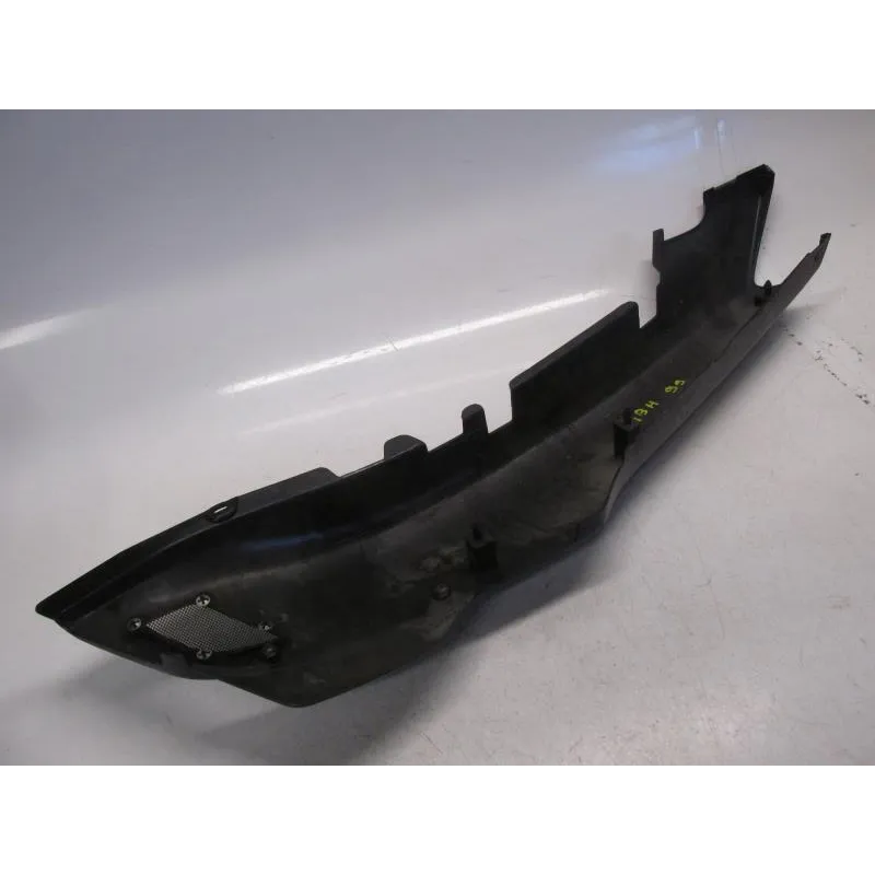 Cache carenage coque arriere droit YAMAHA GTS 1000 1993-1998