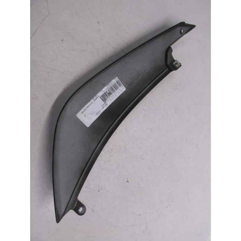Cache carenage sous selle gauche BMW F 800 R 2009-2014