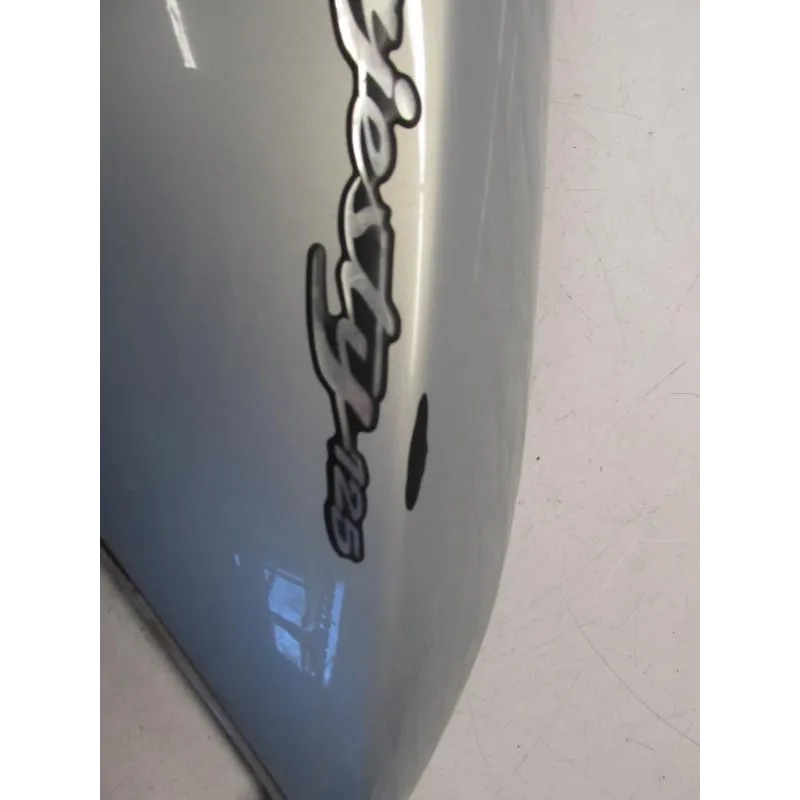 Cache carenage coque arriere droit YAMAHA YP 125 2001-2002 SKYLINER