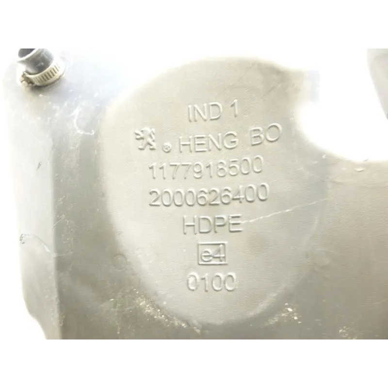 Reservoir PEUGEOT KISBEE 50 2016-2017 4T
