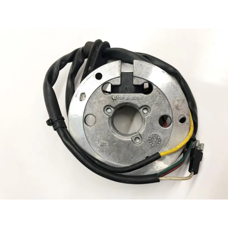 Stator alternateur PEUGEOT XR6 50 2000-2003