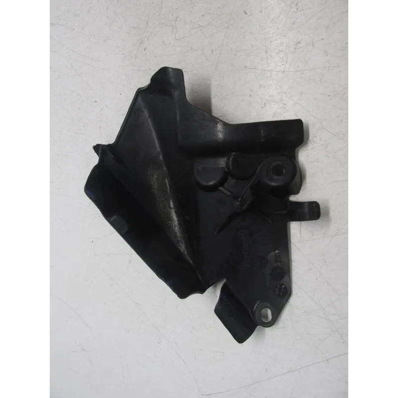 Cache interieur carenage TRIUMPH STREET TRIPLE 675 2007-2011