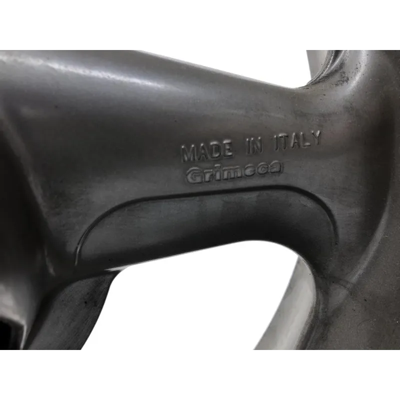 Jante arriere MOTO GUZZI BREVA 750 2003-2005