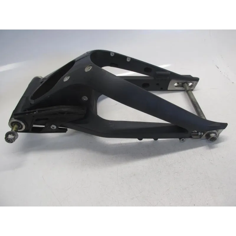 Bras oscillant TRIUMPH STREET TRIPLE R 675 2009-2011