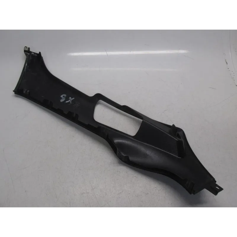 Cache carenage centrale marche pieds plancher PIAGGIO X8 125 2004-2007