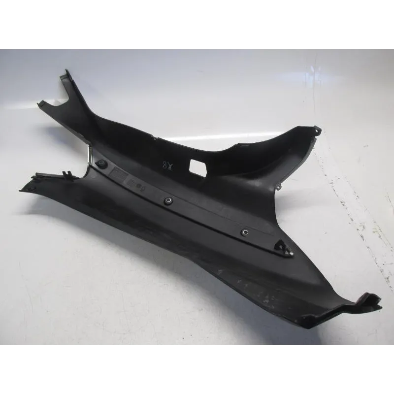 Cache carenage coque arriere droit PIAGGIO X8 125 2004-2007