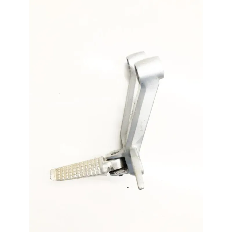 Platine et repose pieds arriere gauche SUZUKI SV 650 S 2003-2006