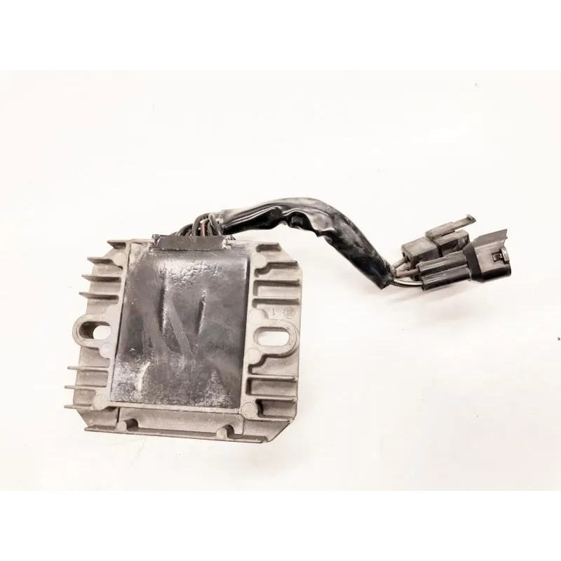 Regulateur charge batterie SUZUKI SV 650 S 2003-2006