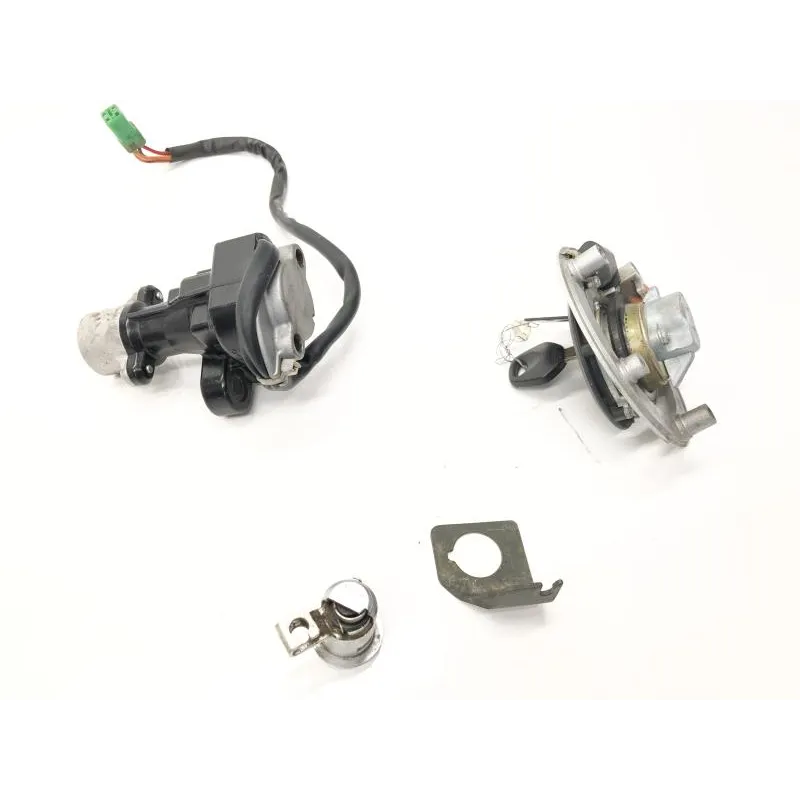 Jeu de serrure contacteur a cle SUZUKI SV 650 S 2003-2006