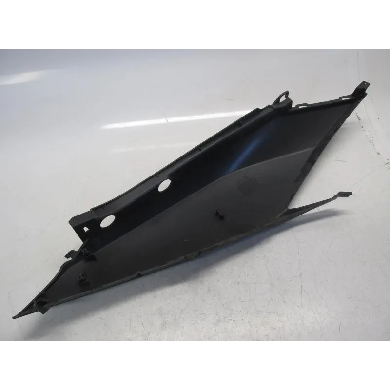 Cache carenage coque arriere gauche HONDA NSS 125 2015-2017 FORZA